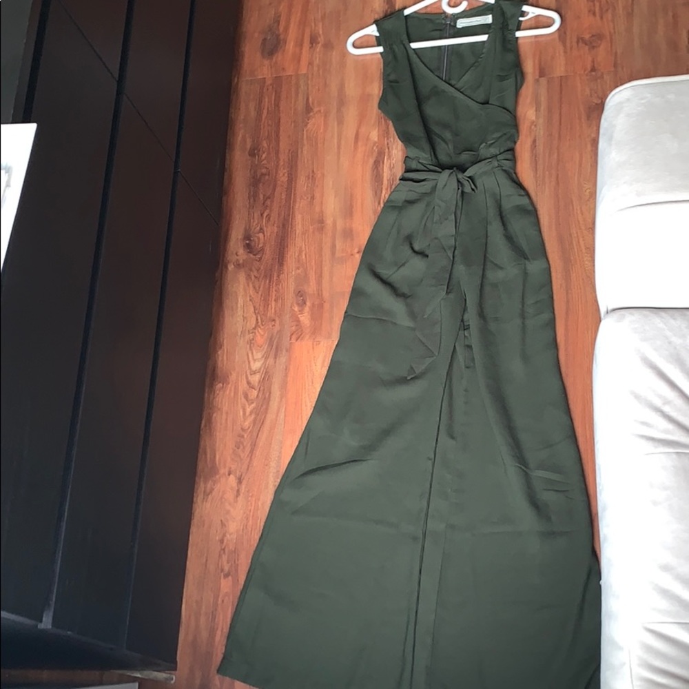 ABERCROMBIE PETITE JUMPSUIT WITH FLARE LEGS